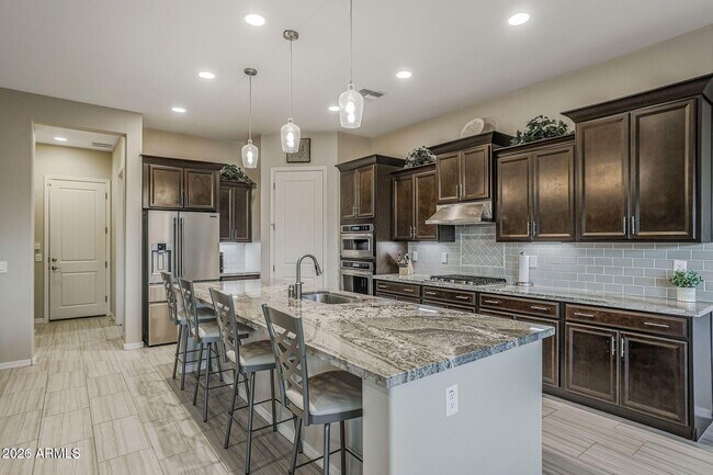 Building Photo - 18626 W Elm St