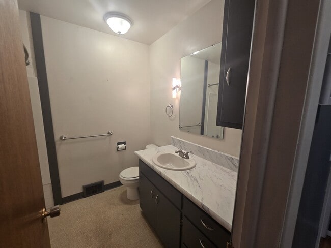 Building Photo - 124 W Water St