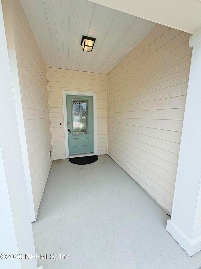 Building Photo - 7743 Island Fox Rd