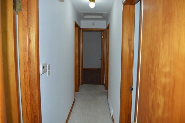 Building Photo - Spacious 3BR Home on Quiet Cul-de-Sac – Minutes from Downtown TC!