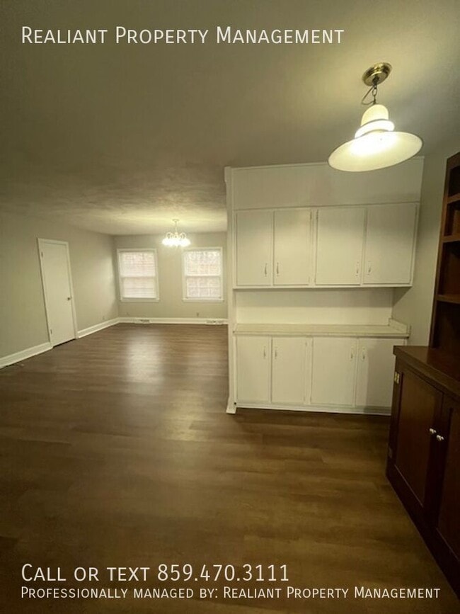 Building Photo - 508 W Main St