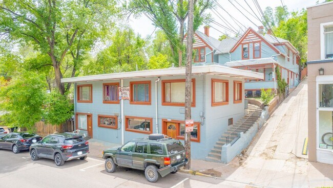 Building Photo - 117 Ruxton Ave