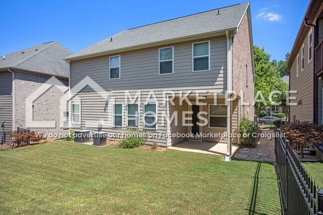 Building Photo - 1653 Danbury Parc Pl