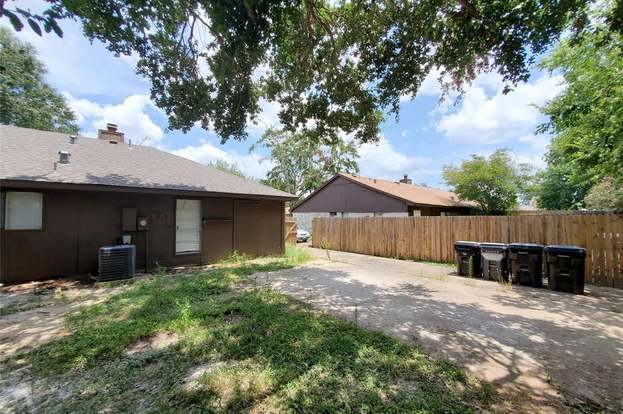 Building Photo - 19311 Lazy Valley Dr