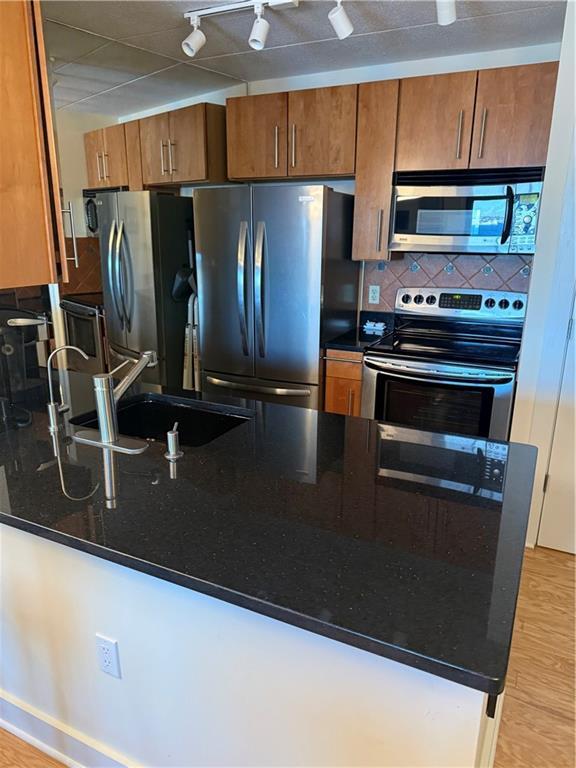 Building Photo - 1209 Capella S