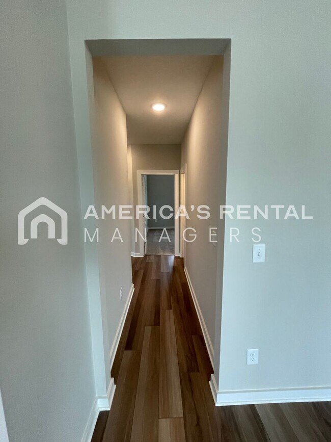 Building Photo - Home for Rent in Eastaboga, AL!!! Availabl...