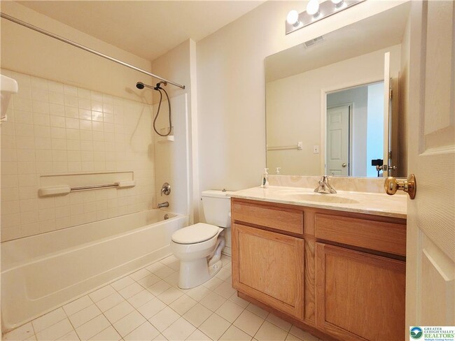 Building Photo - 974 Nittany Ct