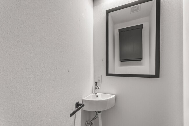 Building Photo - 3009 Alpha Wolf Ct