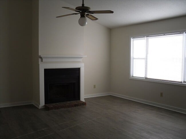 Building Photo - 31 Ohara Dr