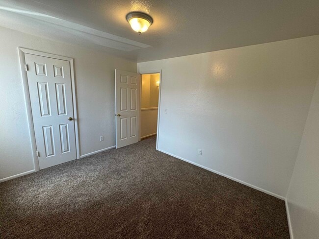 Building Photo - 6035 W 47th Ave