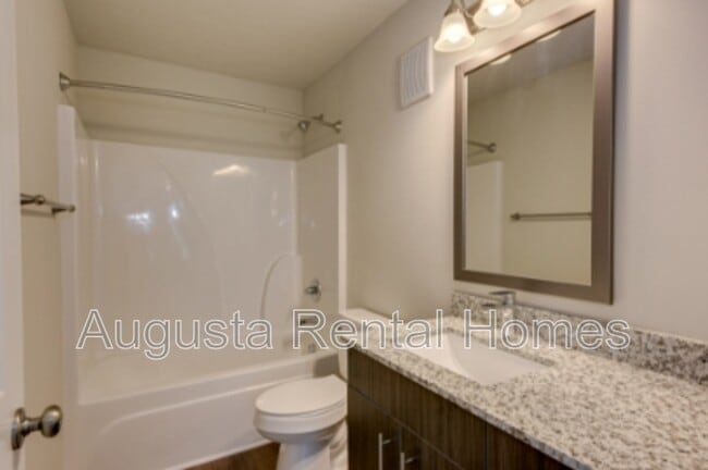 Building Photo - 2507 Otter Run