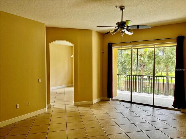 Building Photo - 8153 Miramar Way