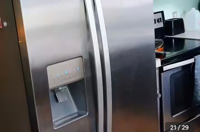 Building Photo - Charming 3BR House in Macon - Walk to Mercer Village and Tatnall Square Park!