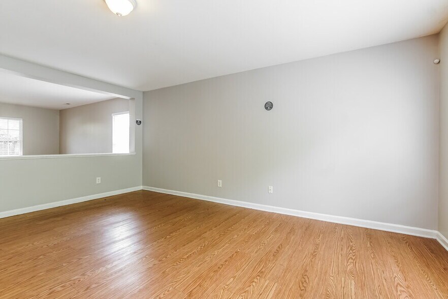 Building Photo - 6017 Ricker Rd