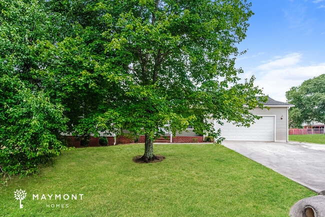 Building Photo - 269 Ariel Dr