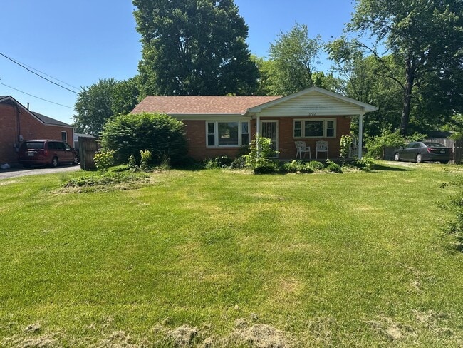 Primary Photo - 5702 Locust Way