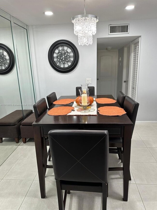 Building Photo - 5169 Lakefront Blvd