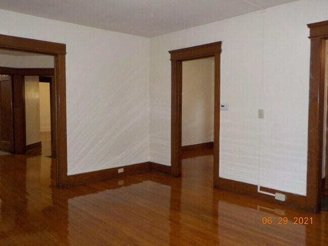 Building Photo - 969-971 Lancaster Ave