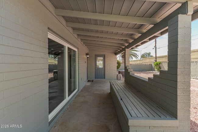 Building Photo - 6742 N 19th St