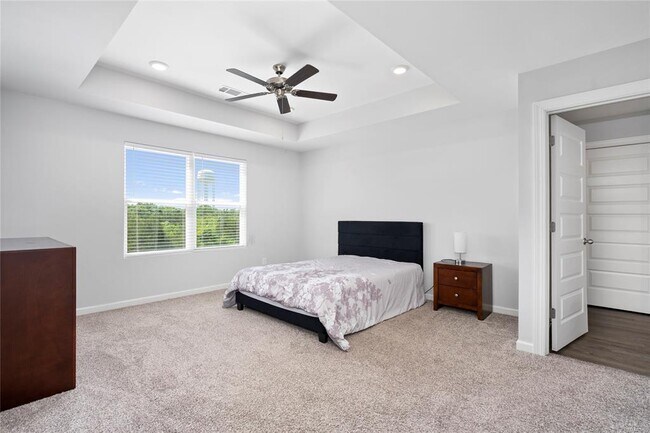 Building Photo - 6313 Town Ln