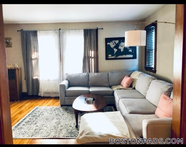 Primary Photo - 17 Wyman Terrace