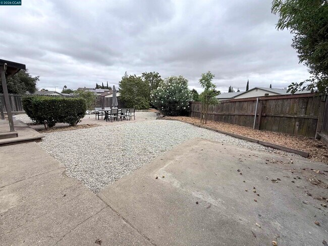 Building Photo - 2236 Currier Pl