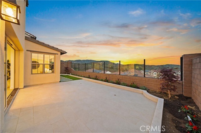 Building Photo - 206 Collino