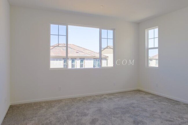 Building Photo - 2861 Reyva Dhillon Ln