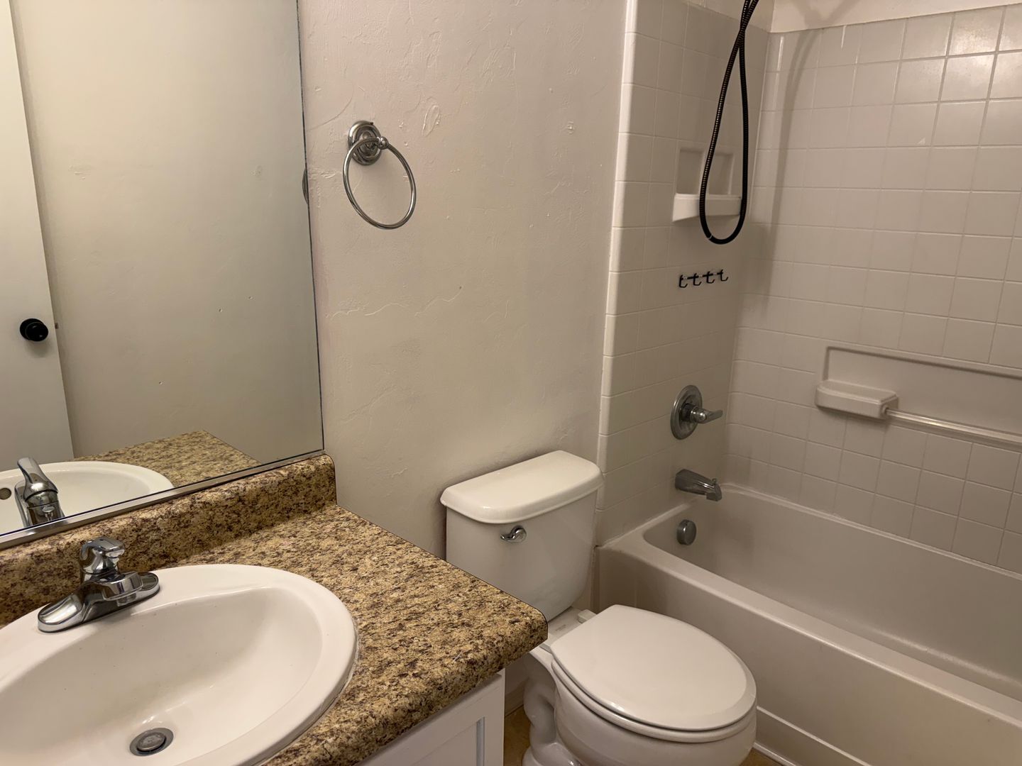 Building Photo - 281 W Paseo Celestial