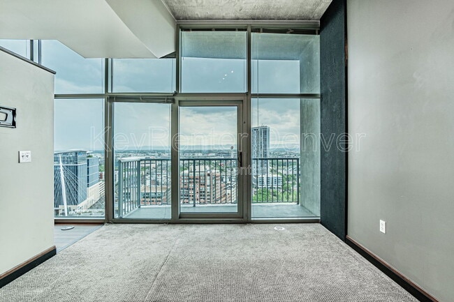 Building Photo - 1700 Bassett St