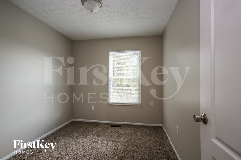 Building Photo - 3033 Olympic Club Dr