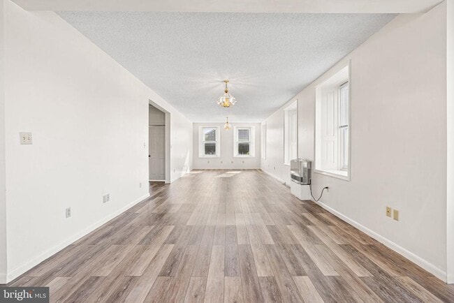 Building Photo - 3100 Kutztown Rd