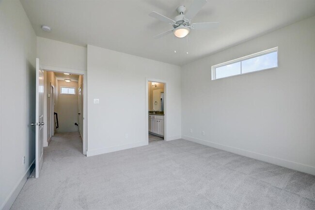 Building Photo - 5207 Burress Springs Ln
