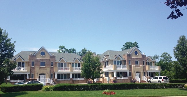 Primary Photo - Village Apartments