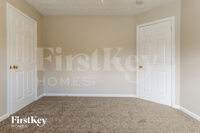 Building Photo - 121 Lake Valley Dr SW