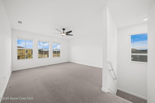 Building Photo - 640 Veridian Cir NW