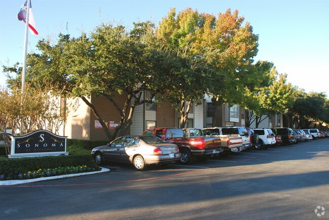 Building Photo - Alena Apartments