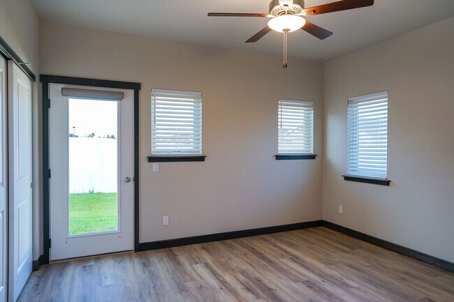 Building Photo - Just Completed  Beautiful Two Bedroom Two ...