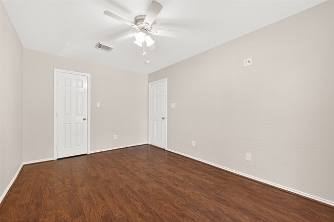 Building Photo - 1646 Martin Lake Dr