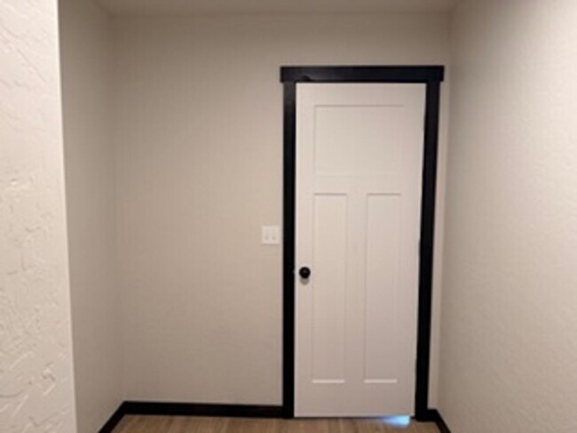 Building Photo - 6170 Ballantree Lp