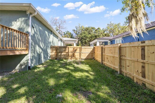 Building Photo - 7002 N 19th St