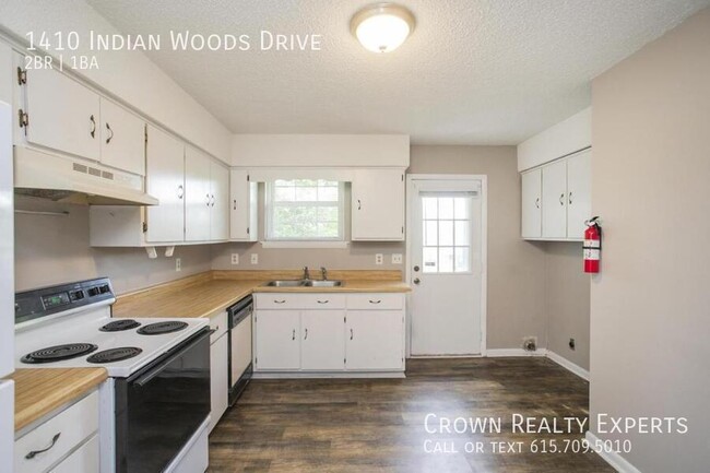 Building Photo - 1410 Indian Woods Dr