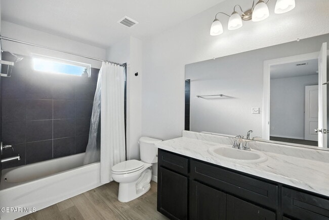 Building Photo - 1033 Candelilla St