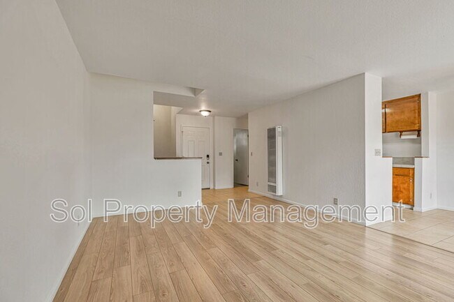 Building Photo - 8105 Kern Ave
