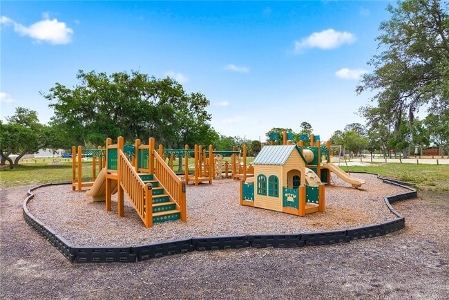 Building Photo - 2211 Barracuda Ct