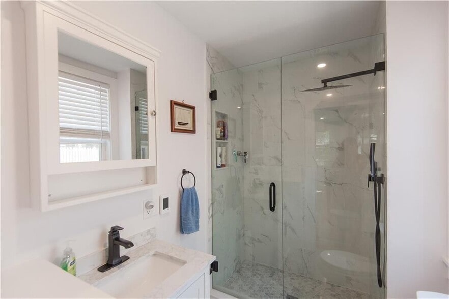 Building Photo - 131 Broadway, 2