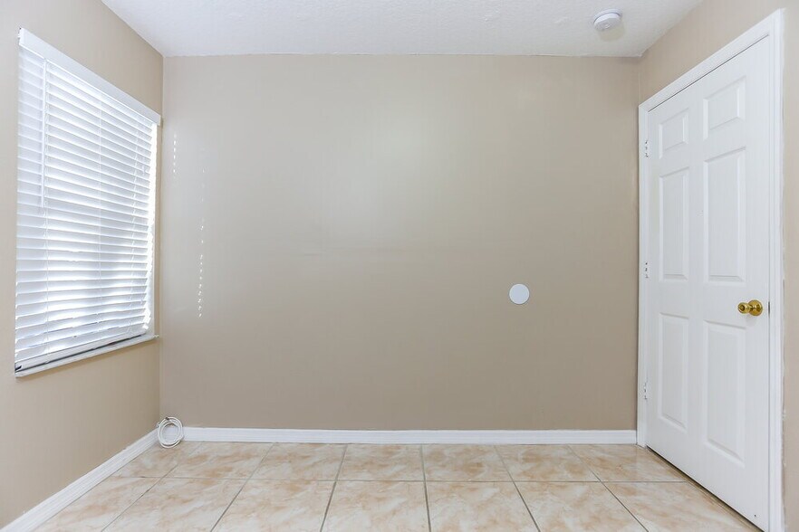 Building Photo - 18081 SW 152nd Ct