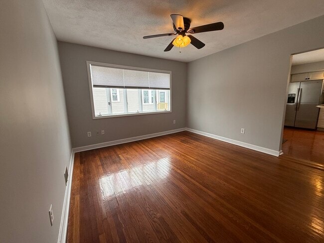 Building Photo - 83 Taylor St