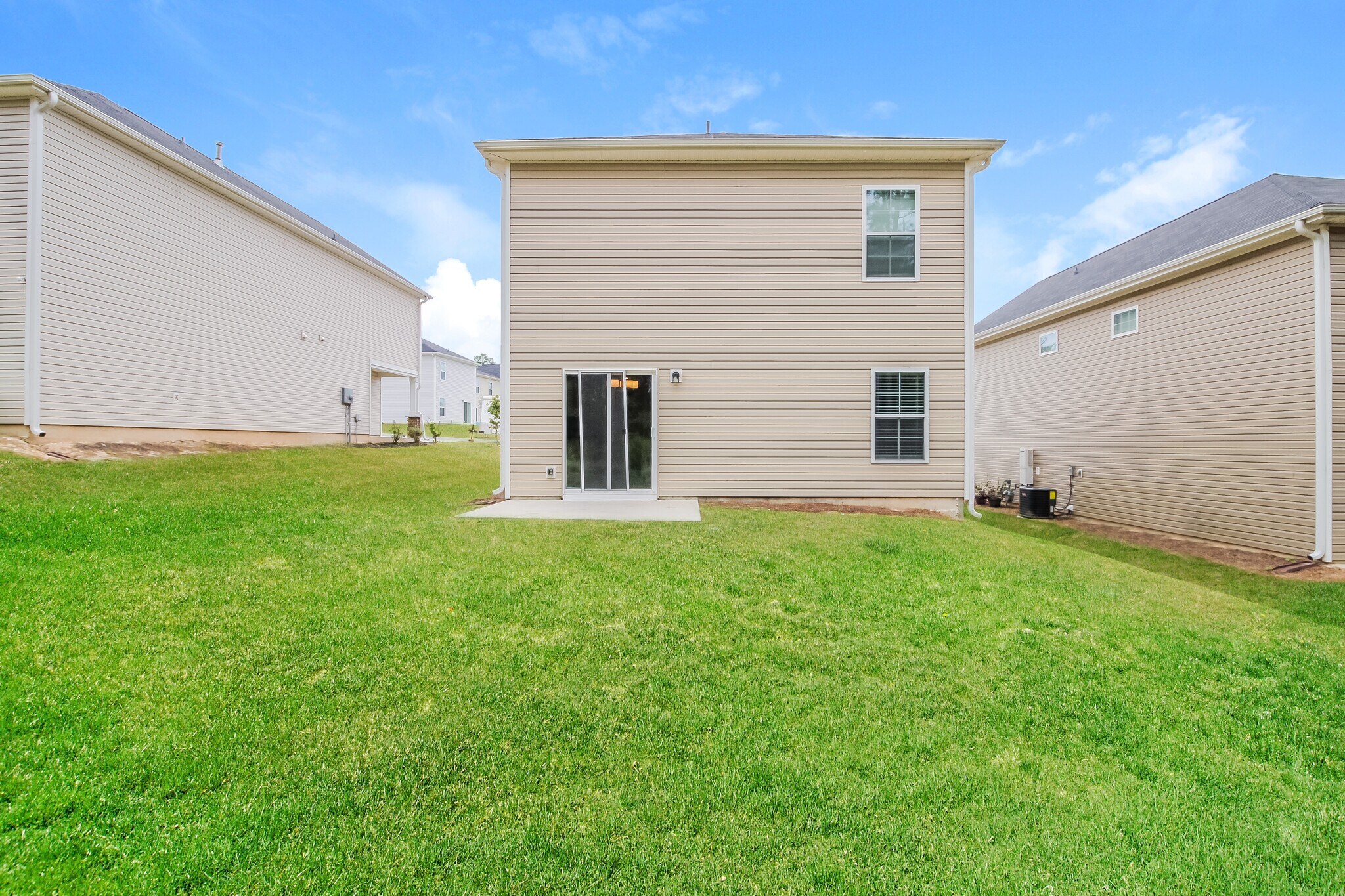 Building Photo - 316 Longstone Ct