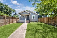 Building Photo - 3324 Bacchus St